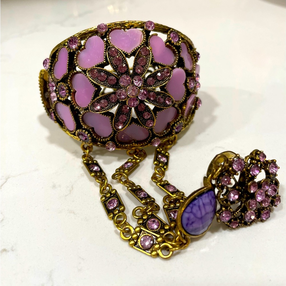Vintage Purple Bangle Bracelet with Attached Ring VERY UNIQUE!